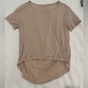 Lululemon workout tee